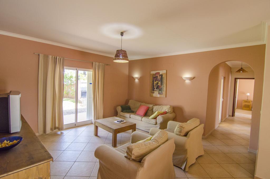 Villa Anita Quarteira Extérieur photo